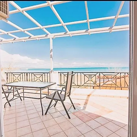 κatakolo Luxury Seaside House & Garden