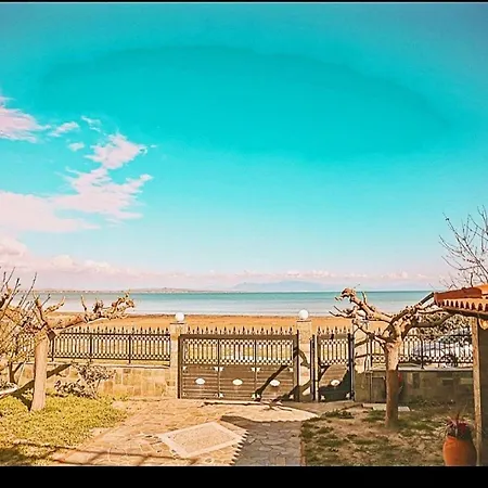 Hébergement de vacances κatakolo Luxury Seaside House & Garden