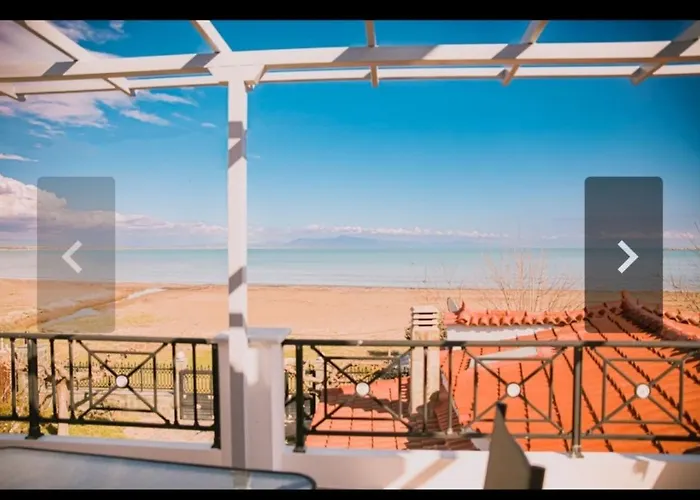 κatakolo Luxury Seaside House & Garden *