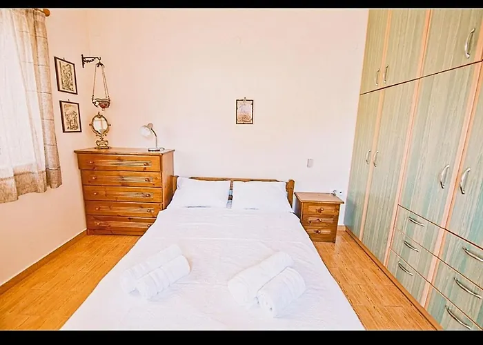 度假居 κatakolo Luxury Seaside House & Garden